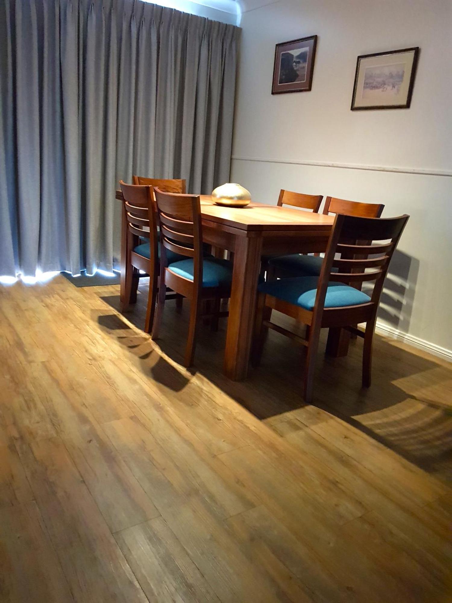 Elm Cottage Тюмът Екстериор снимка